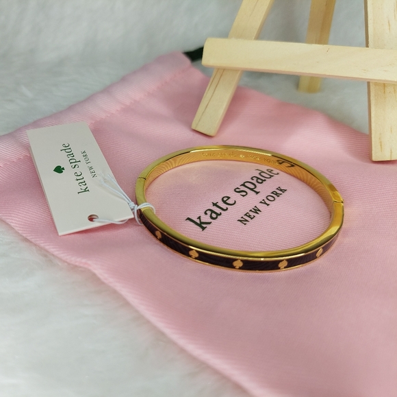 🎀 Kate Spade spot the spade bangle - Picture 3 of 4